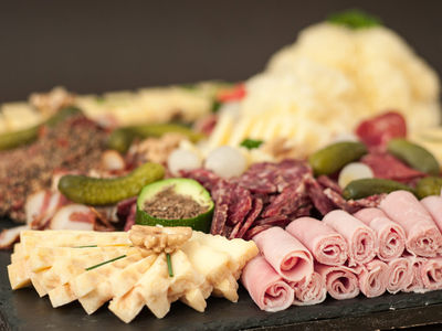 mini-marche-delemont-plateau-aperitif-04.jpg